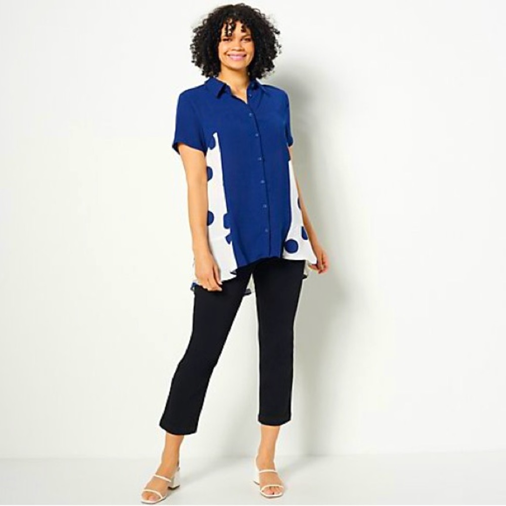 NEW Truth + Style Printed and Solid Woven Tunic in Navy Combo - medium​​